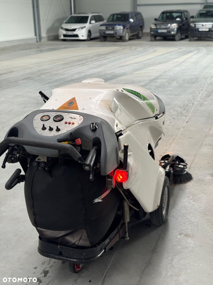 Inny Tennant Green Machines 414S2D - 6