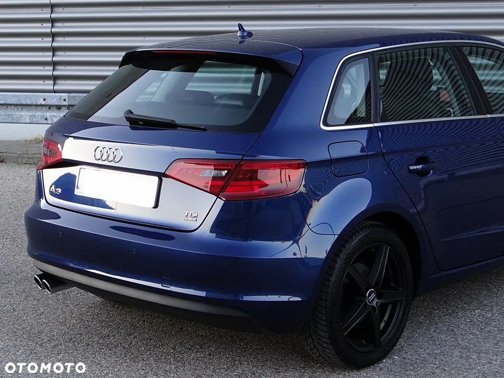 Audi A3 Sportback 2.0 TDI quattro Attraction - 17