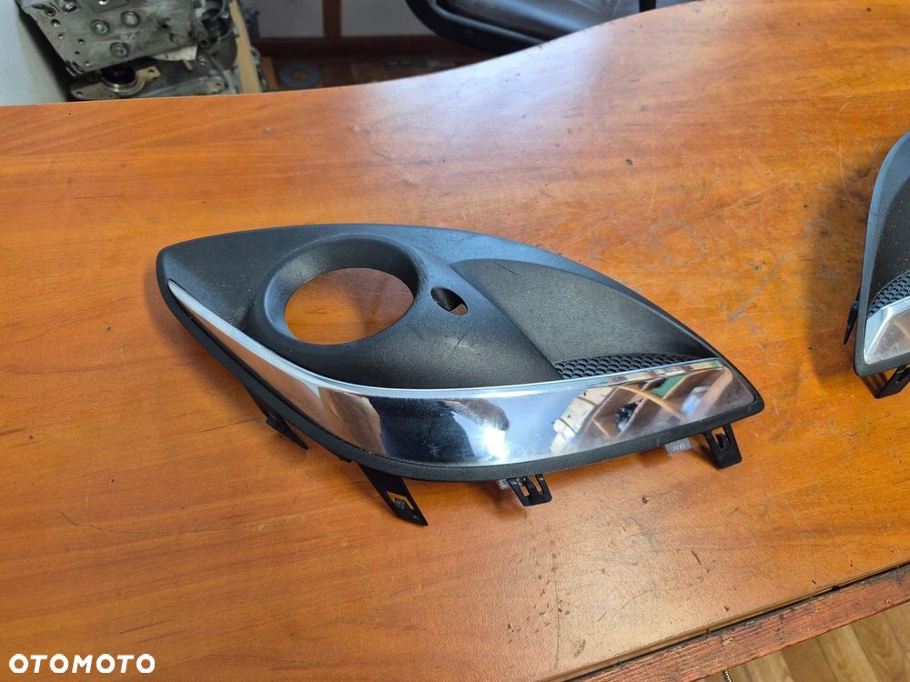 OPEL CORSA D LIFT KRATKA ZDERZAKA PRAWA LEWA 13286025 13286026 - 2