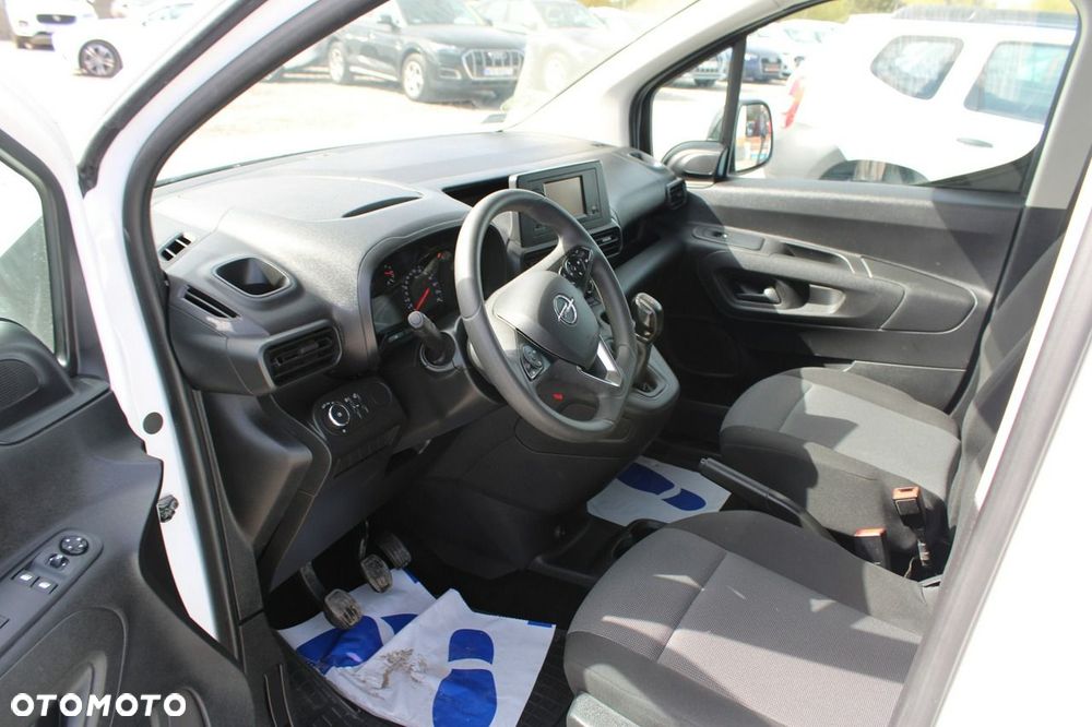 Opel Combo - 14