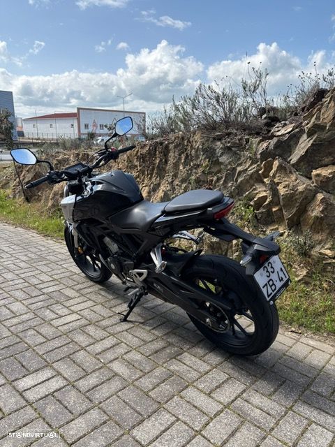 Honda CB 125 R 2019 - 3
