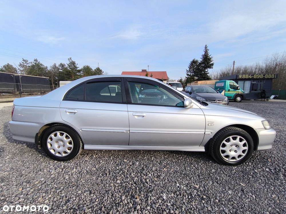 Honda Accord 1.8i ES - 7