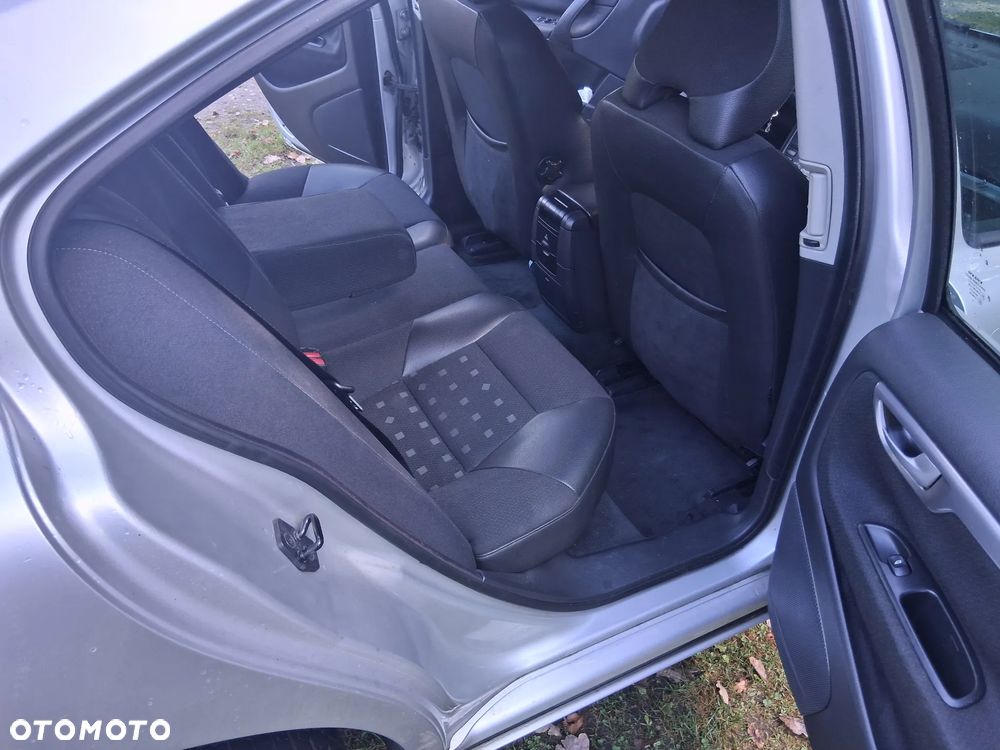 Volvo S60 2.4D5 Summum - 9
