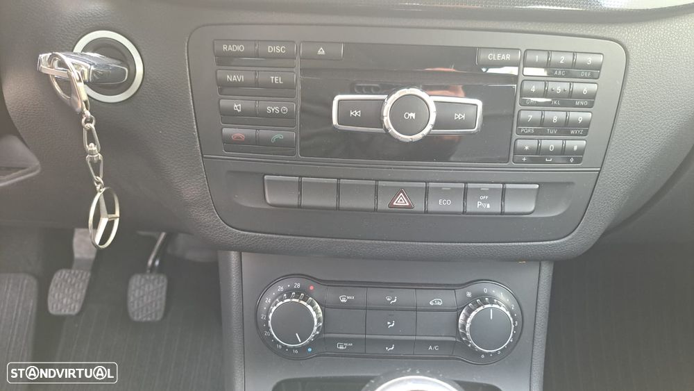 Mercedes-Benz B 180 CDI Urban - 37