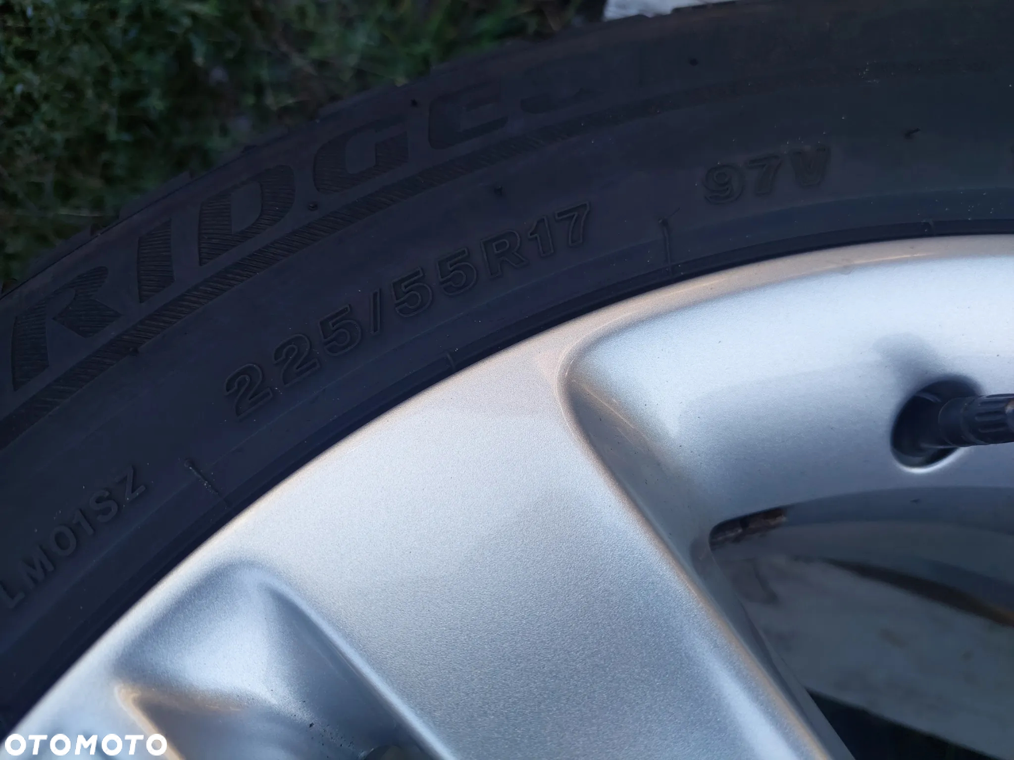 Alufelgi Koła  Felgi Aluminiowe Opel Insignia B Astra J 5x115 225/55 R17 Opony Zimowe Bridgestone Blizzak lm001 ET45 5X115 - 5