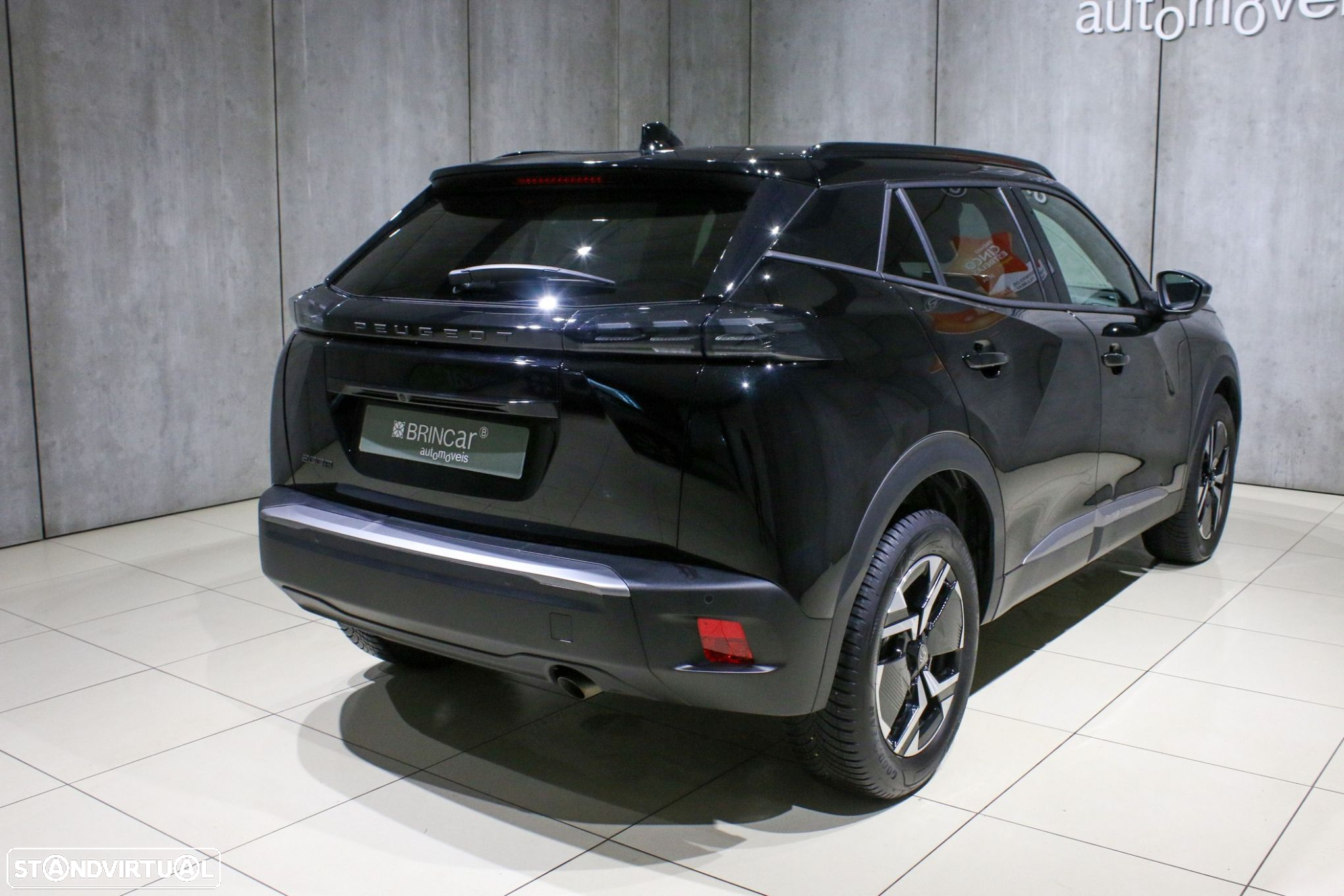 Peugeot 2008 1.2 PureTech Allure - 6