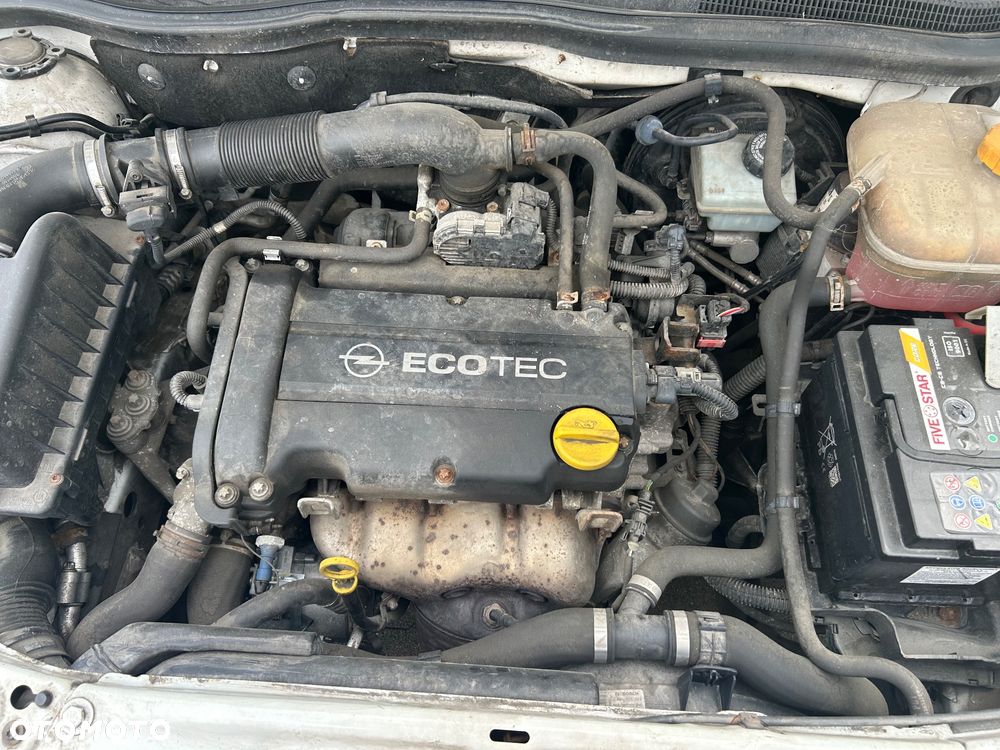 Opel Astra 1.4 - 14
