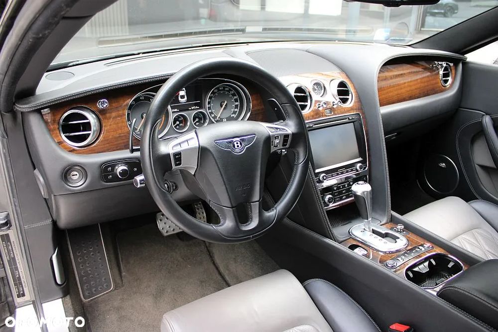 Bentley Continental GT V8 - 19