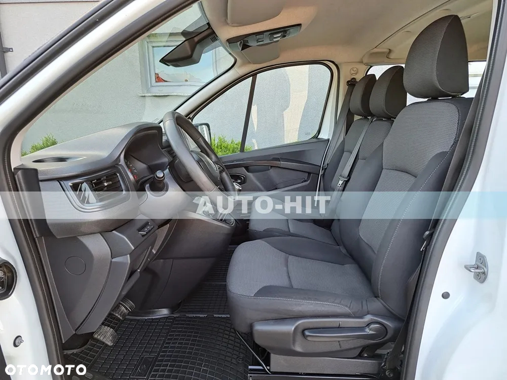 Renault Trafic - 21