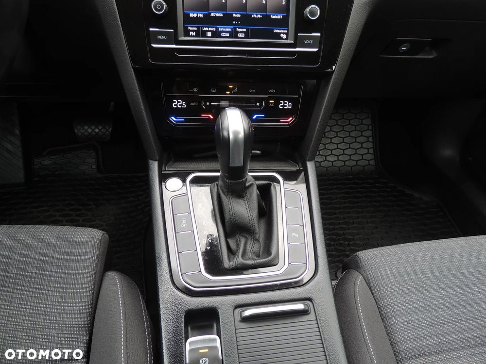 Volkswagen Passat 1.5 TSI EVO Business DSG - 23