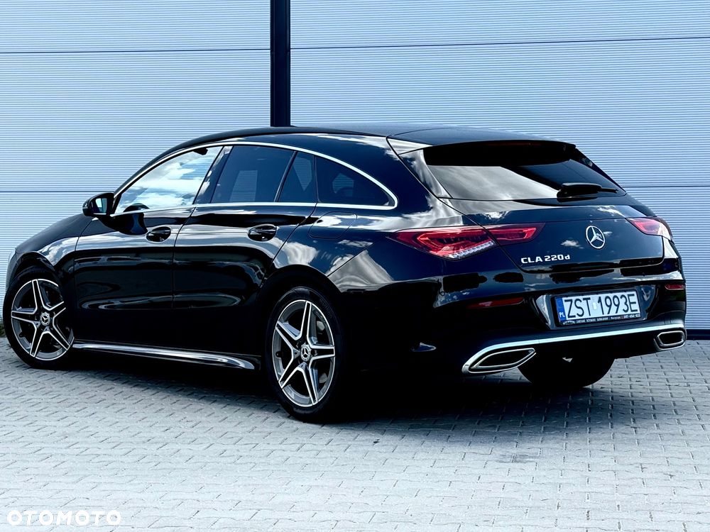 Mercedes-Benz CLA 220 d AMG Line 8G-DCT - 17