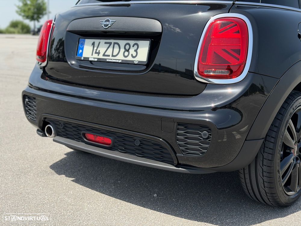 MINI 5 Portas One D - 22