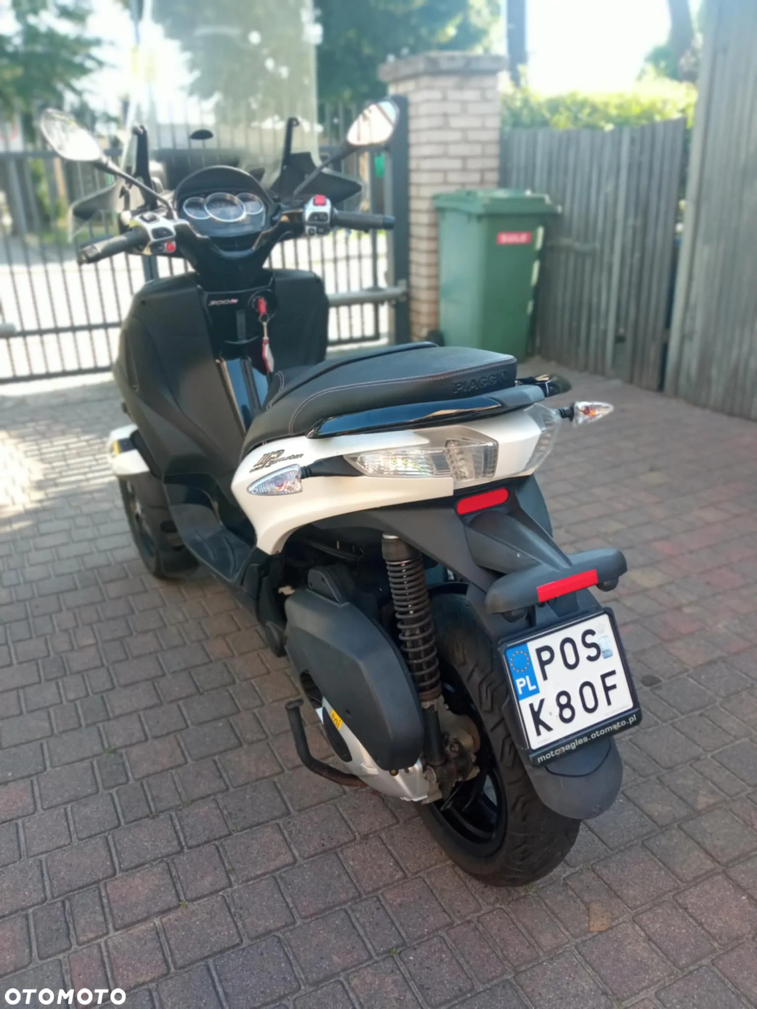 Piaggio MP-3 - 2
