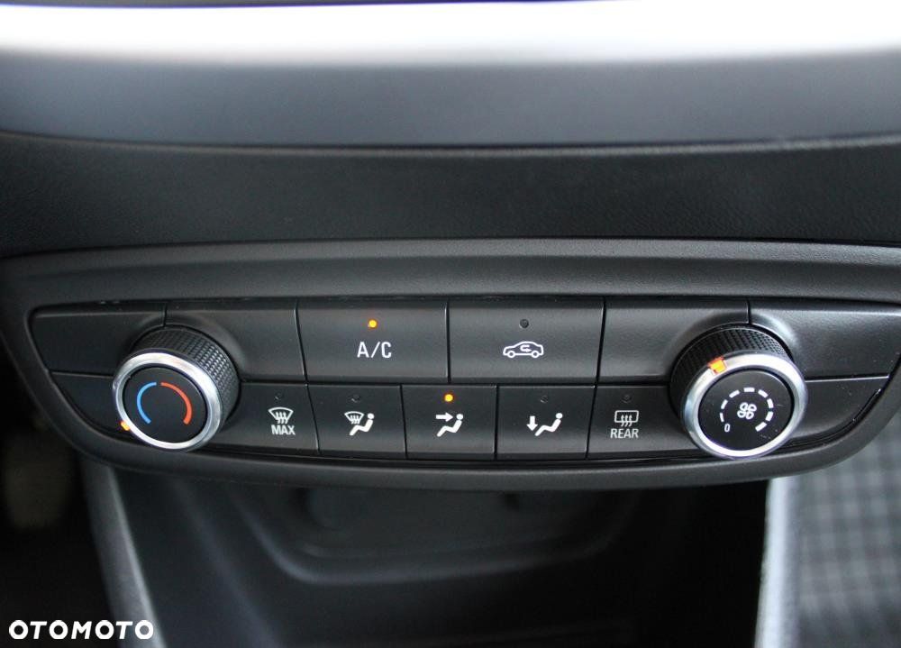 Opel Crossland X - 10