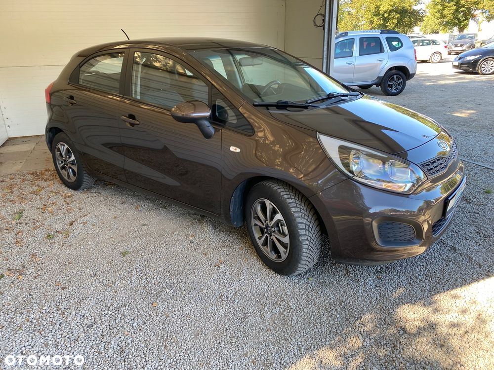 Kia Rio 1.2 M - 26