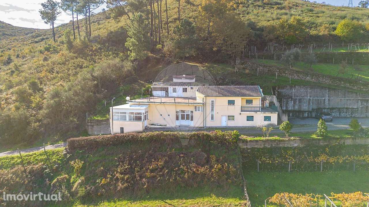 Moradia T2 para venda - Grande imagem: 3/40