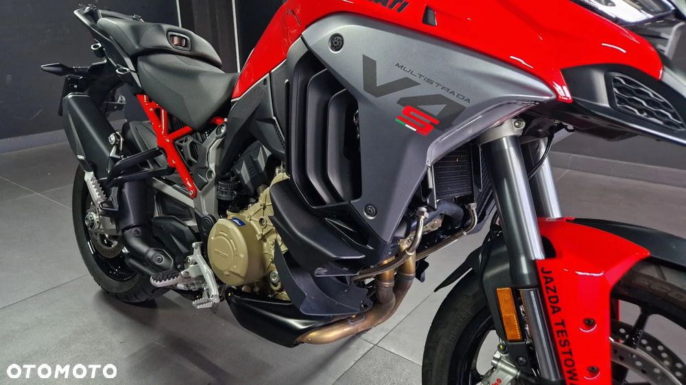 Ducati Multistrada - 9