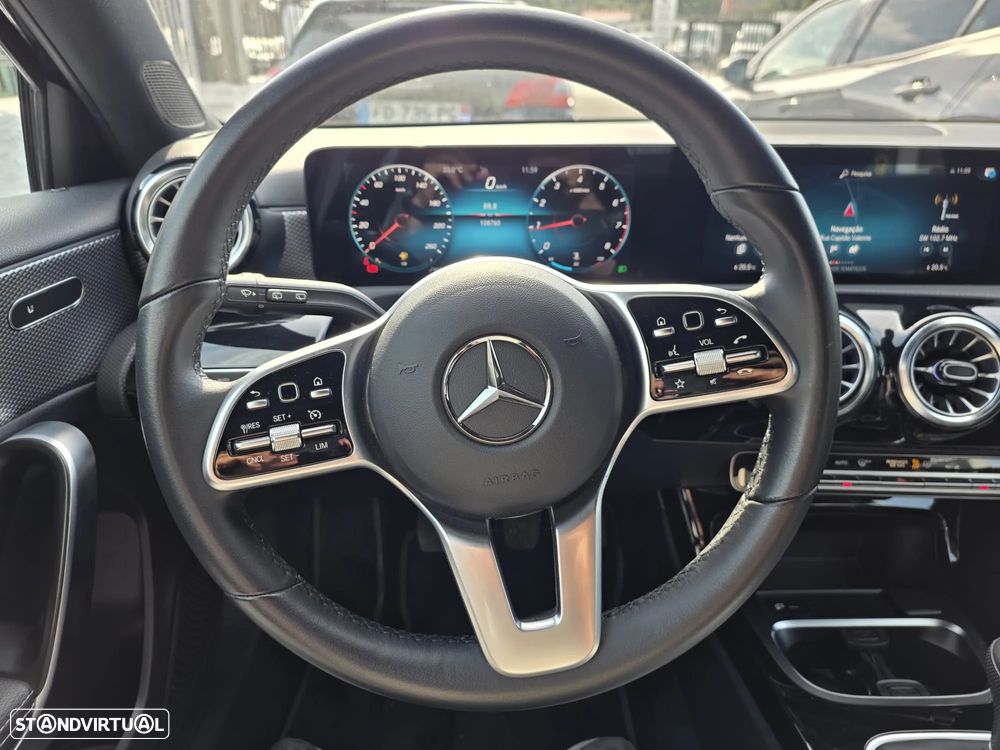 Mercedes-Benz A 160 Advanced Progressive - 3