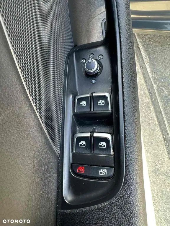 Audi A3 Limousine 40 TFSI quattro S tronic sport - 14
