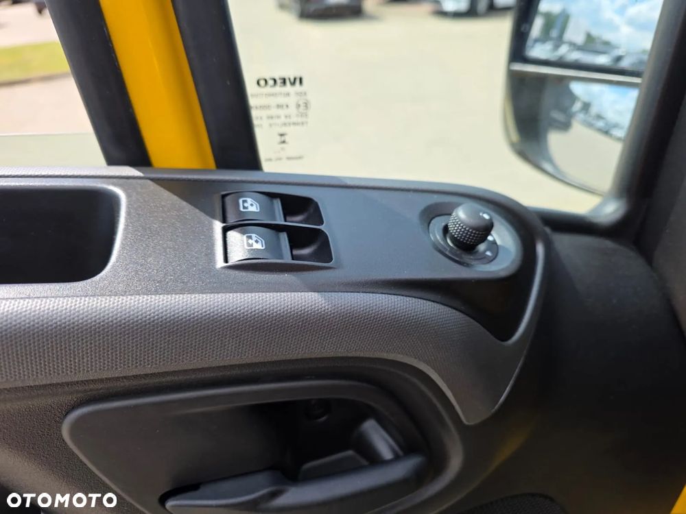 Iveco 35S18 Pomoc Drogowa Najazd Laweta Krajowy Ledy Nawigacja - 15
