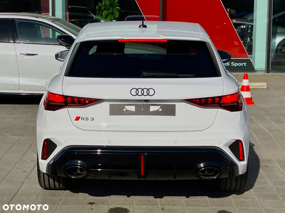 Audi RS3 Sportback - 10