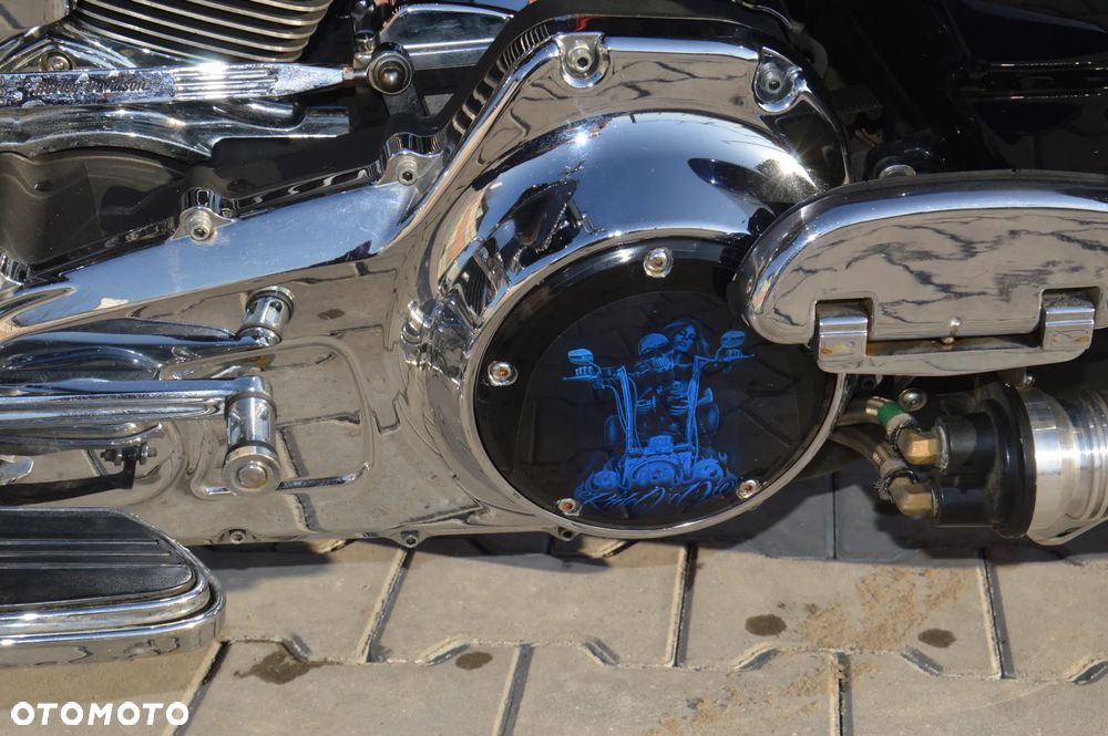 Harley-Davidson Touring Street Glide - 17