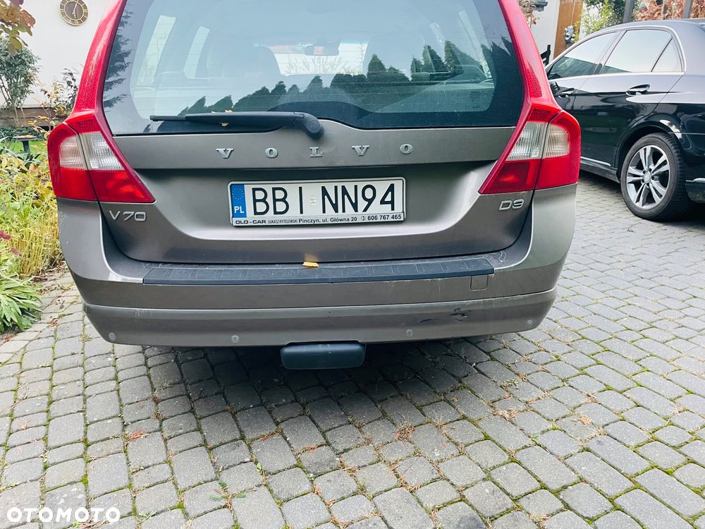 Volvo V70 D3 Momentum - 10