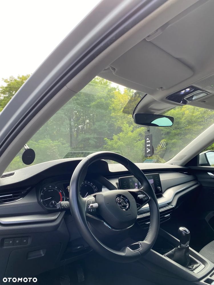 Skoda Octavia 1.5 TSI ACT Ambition - 11