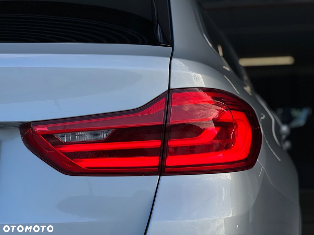 BMW Seria 5 530d xDrive Sport Line - 14