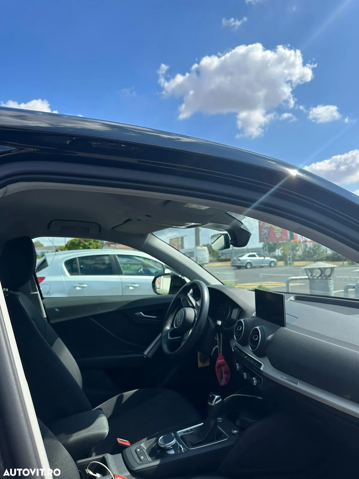 Audi Q2 1.5 35 TFSI S tronic Sport - 11