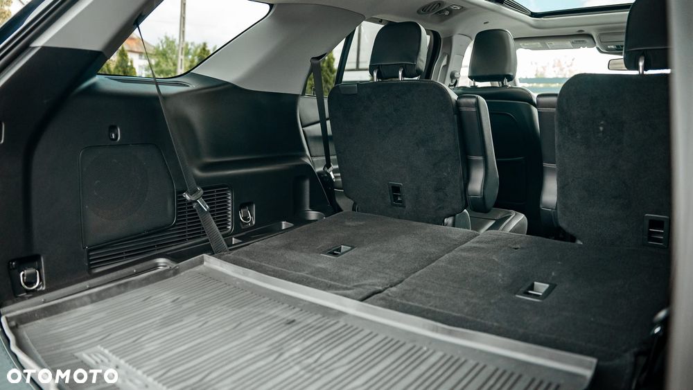 Ford Explorer - 21