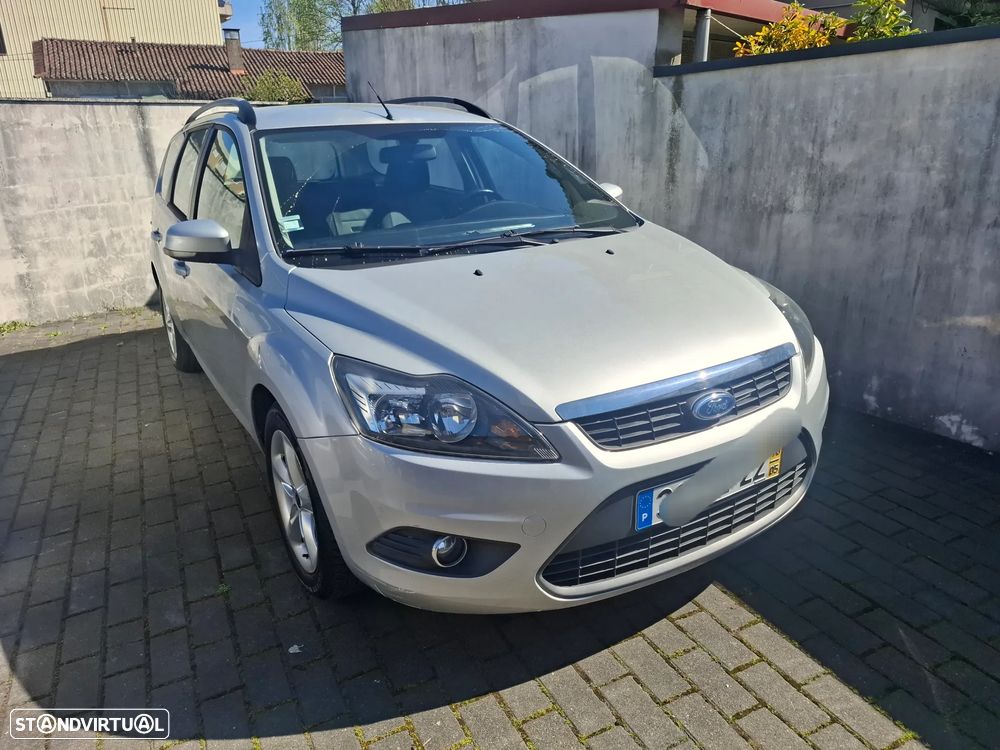 Ford Focus SW 1.4 16V Trend - 1