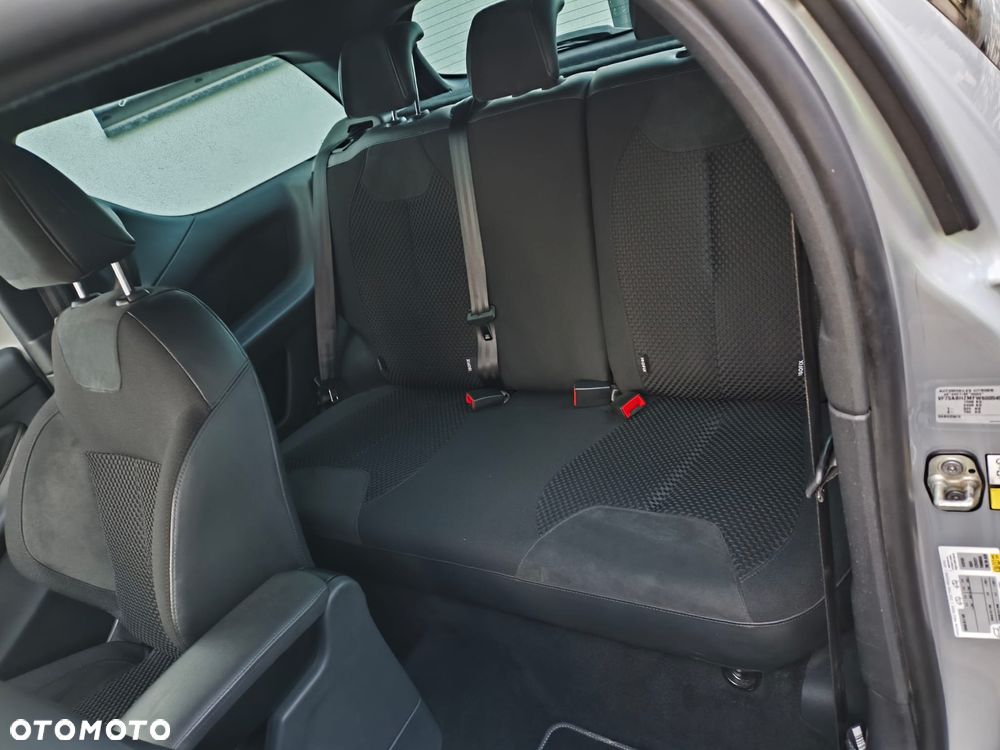 Citroën DS3 BlueHDi 120 SportChic - 11