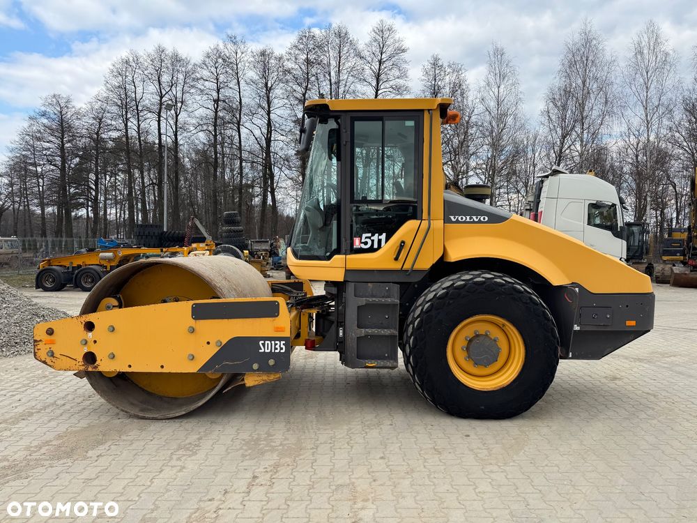 Volvo SD135 , BW213 , H13i - 1