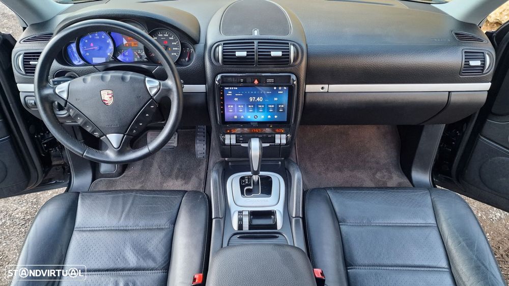 Porsche Cayenne Tiptronic - 16