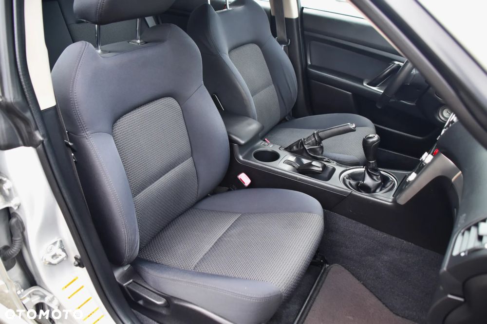 Subaru Legacy 2.0RC 000 - 9