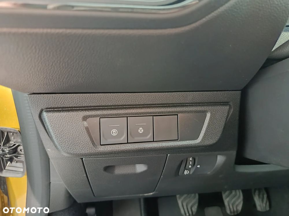 Dacia Sandero - 28