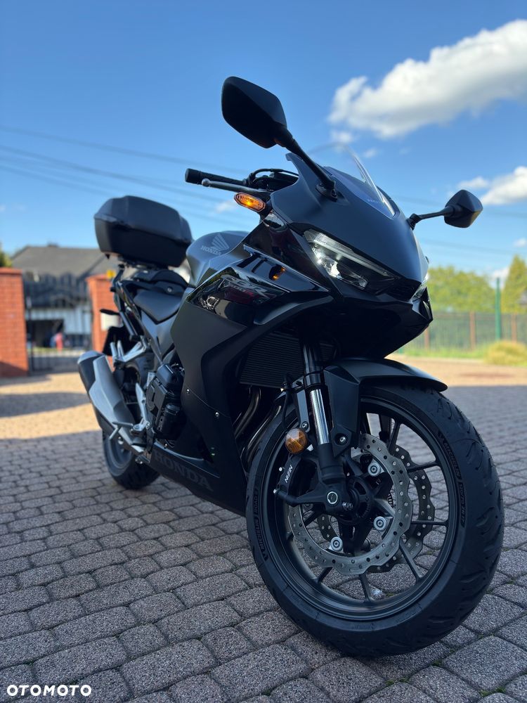Honda CBR - 1