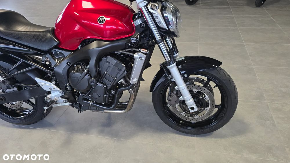 Yamaha FZ6 - 26