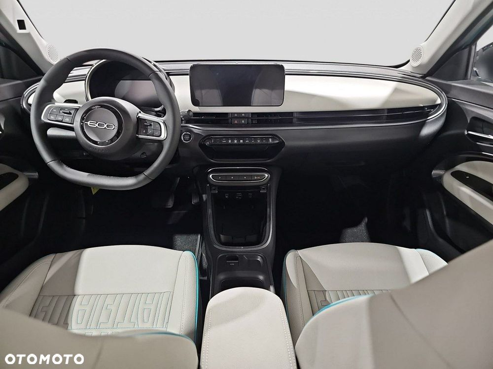 Fiat 600 1.2 Turbo La Prima eDCT - 19