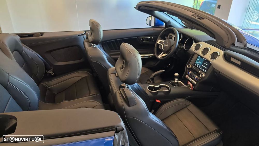 Ford Mustang Cabrio 2.3 Eco Boost - 55