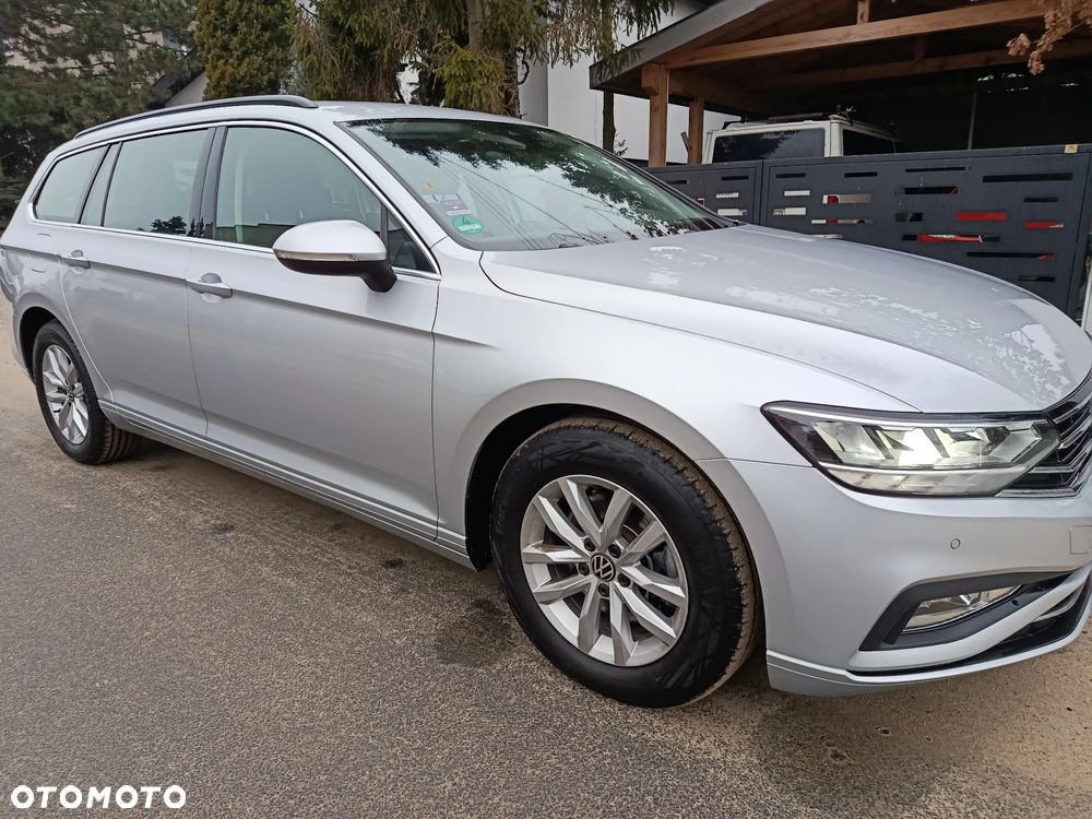 Volkswagen Passat 2.0 TDI SCR DSG - 27