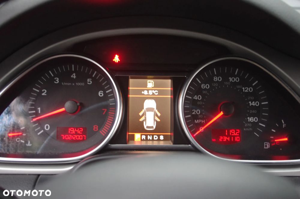 Audi Q7 4.2 FSI Quattro Tiptronic - 13