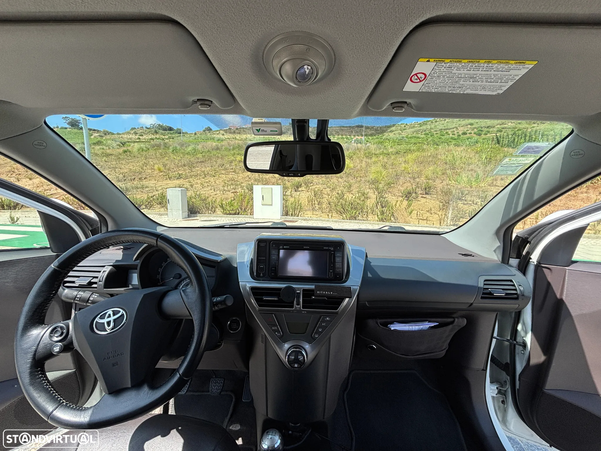 Toyota iQ 1.0 VVT-i 2 EP+NAVI+Bluetooth - 13