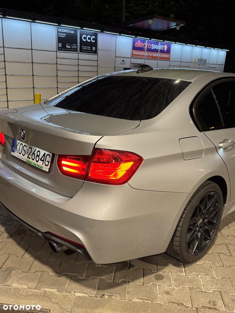 BMW Seria 3 328i Sport Line - 2