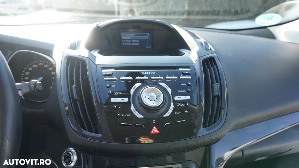 Ford Kuga 2.0 TDCi 4x4 Aut. Titanium - 24