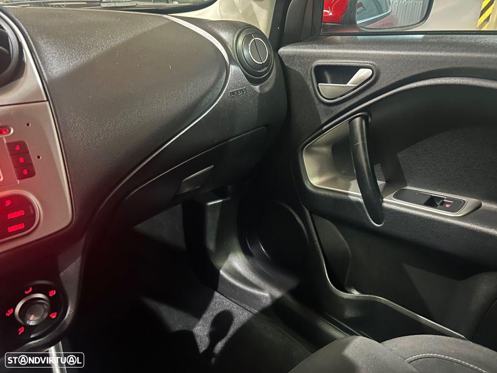 Alfa Romeo MiTo 1.3 JTDM Distinctive - 16