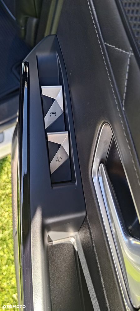 DS Automobiles DS 7 Crossback - 24