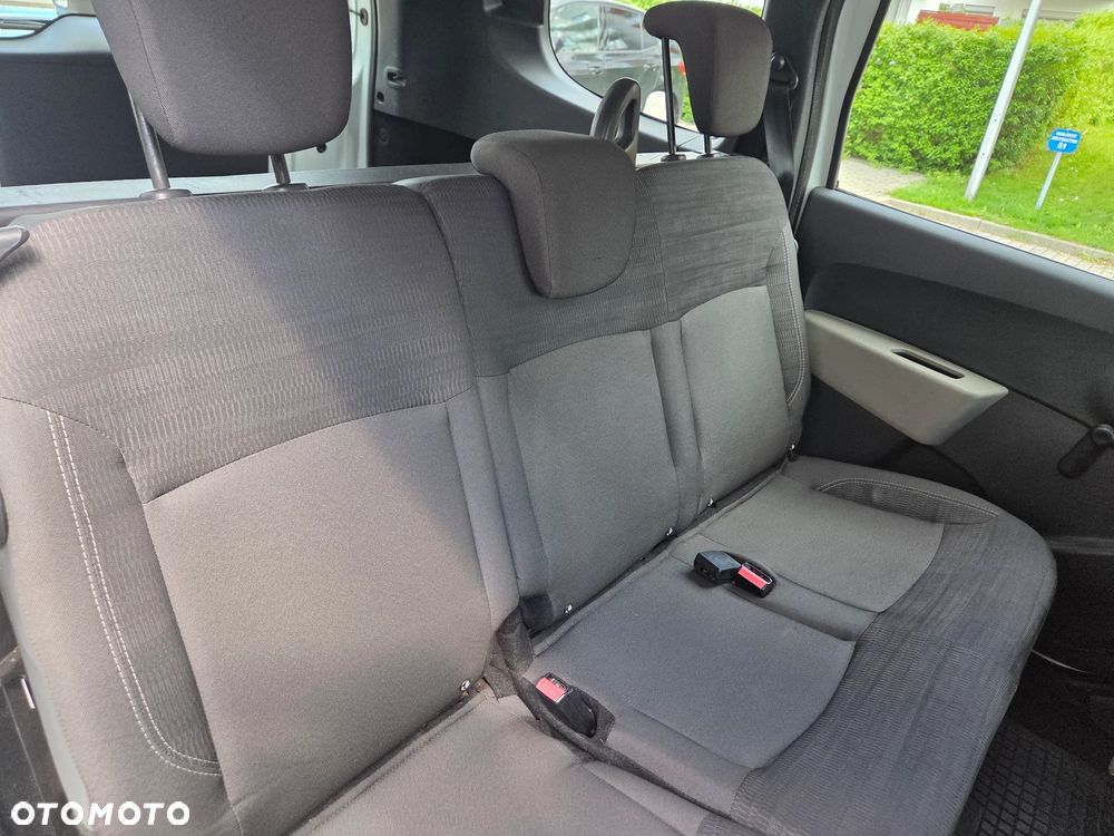 Dacia Lodgy 1.2 TCe Prestige - 12