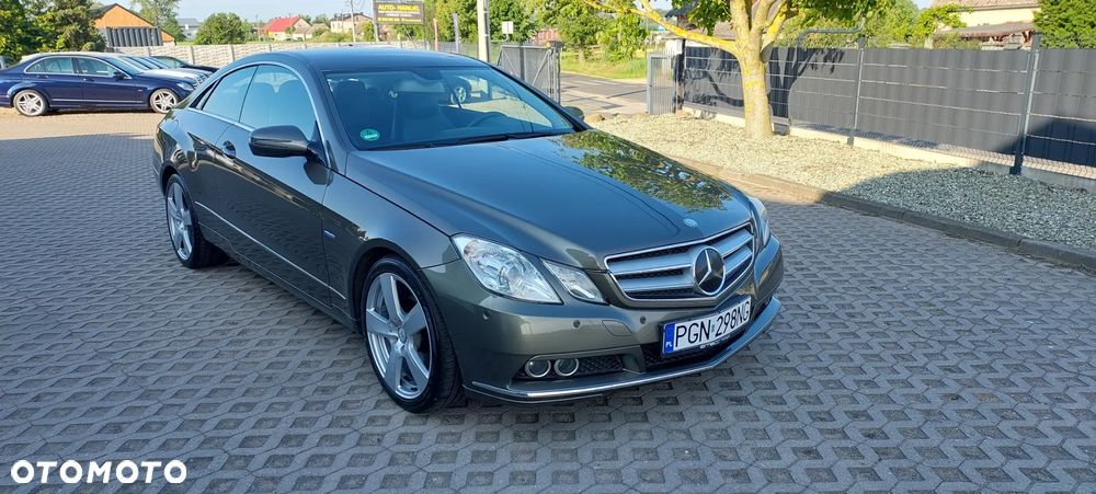 Mercedes-Benz Klasa E - 21